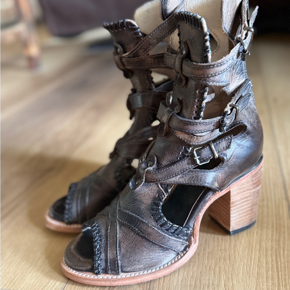 Freebird Brave Women's Sandals